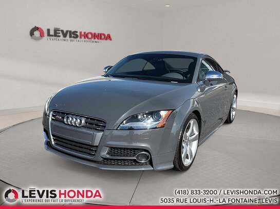 Audi TTS Competition 2015 2015 Gris Audi TTS Competition 2015 2015 Gris